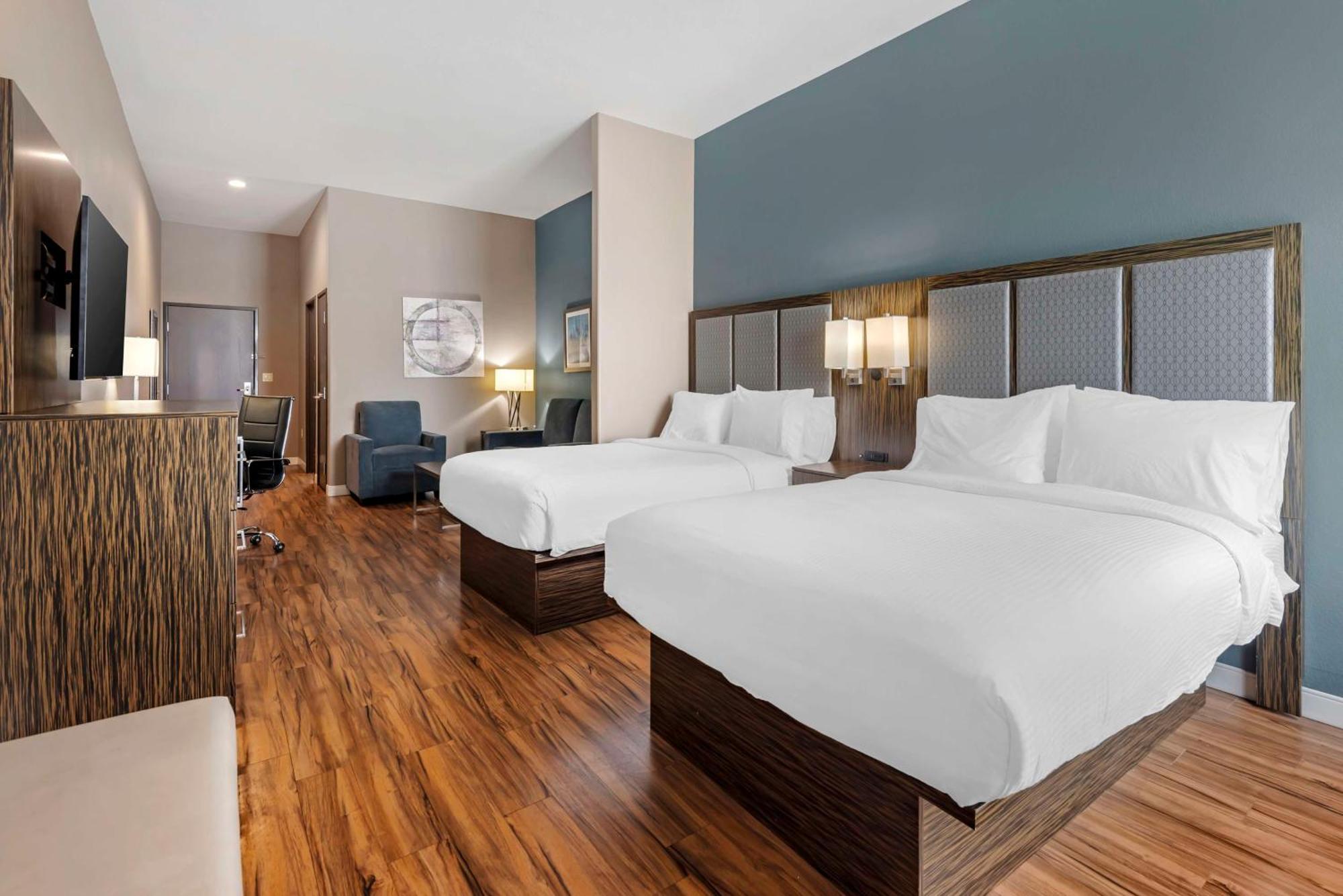 Best Western Plus Pflugerville Inn & Suites Exterior photo